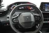 Peugeot 2008 1.2 PureTech + CARPLAY+ LANE ASSIST (6)